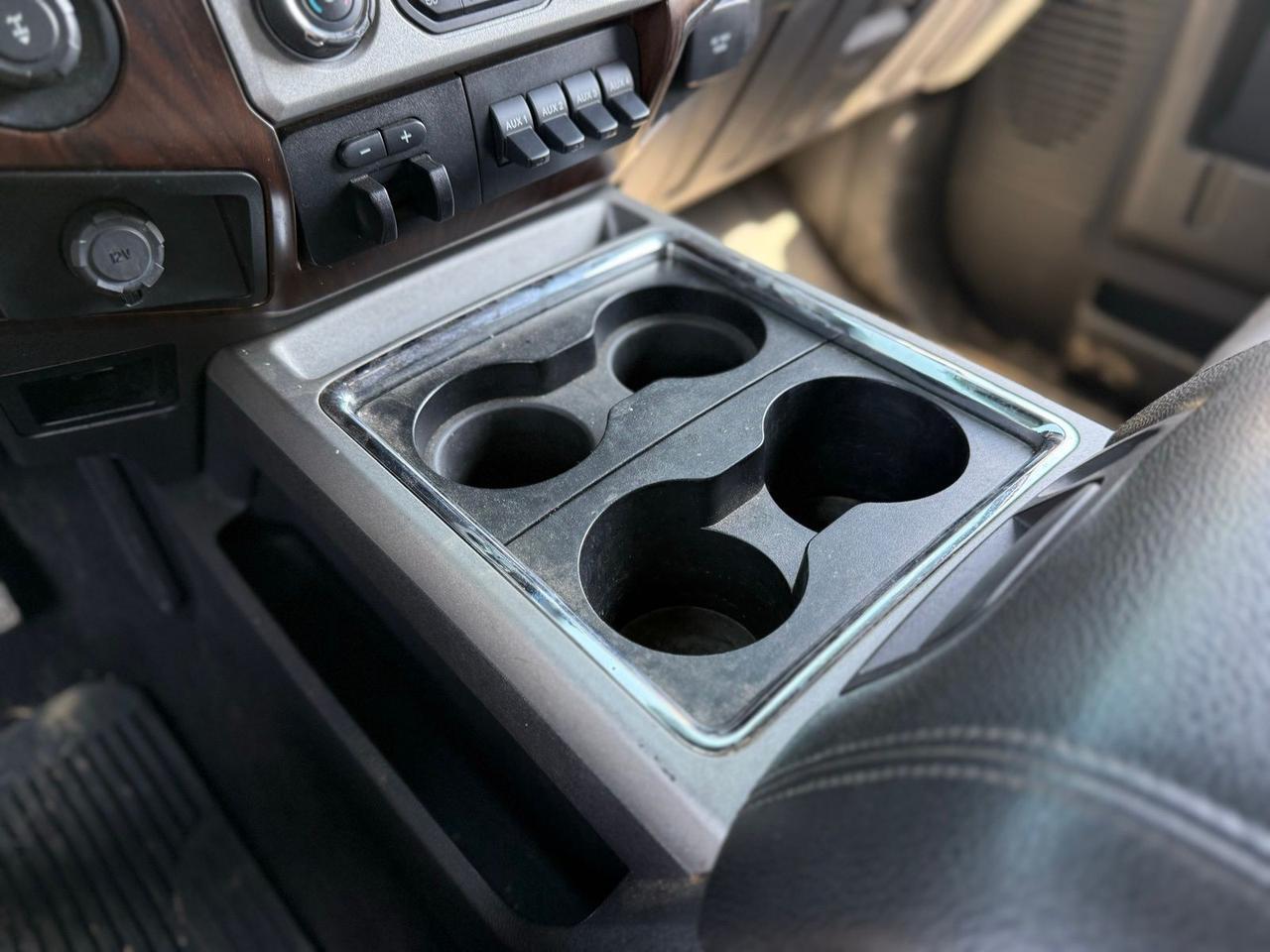 2014 Ford F-350SD Lariat Crestwood KY