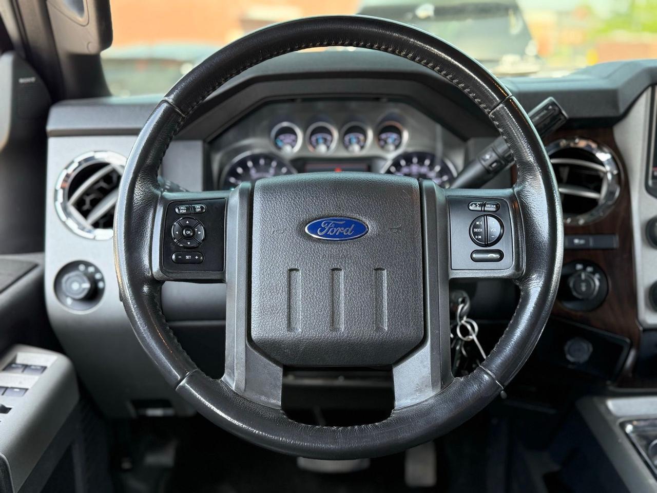 2014 Ford F-350SD Lariat Crestwood KY