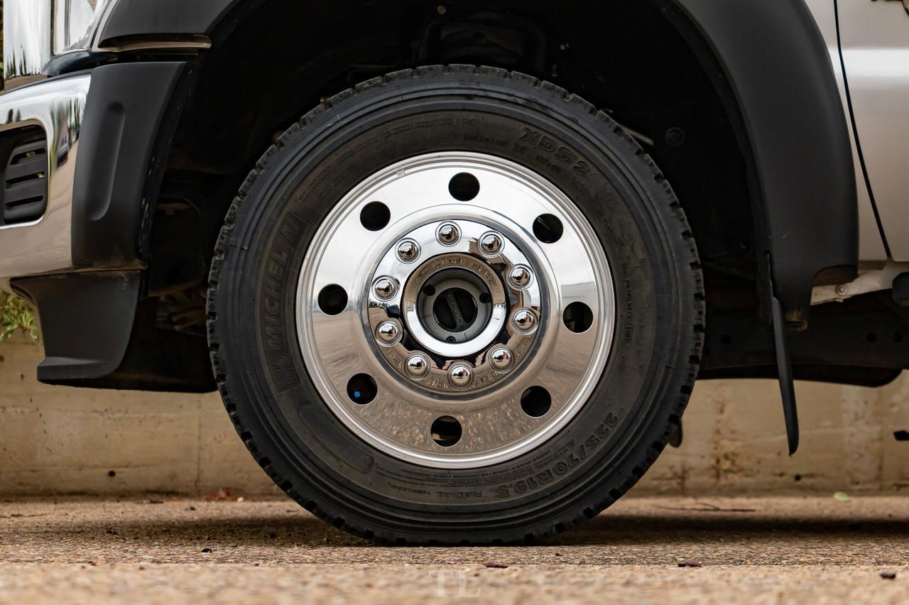 2014 Ford F-450 4x4 Crew Cab 29SD Quad Adventurer Diesel Red Deer AB