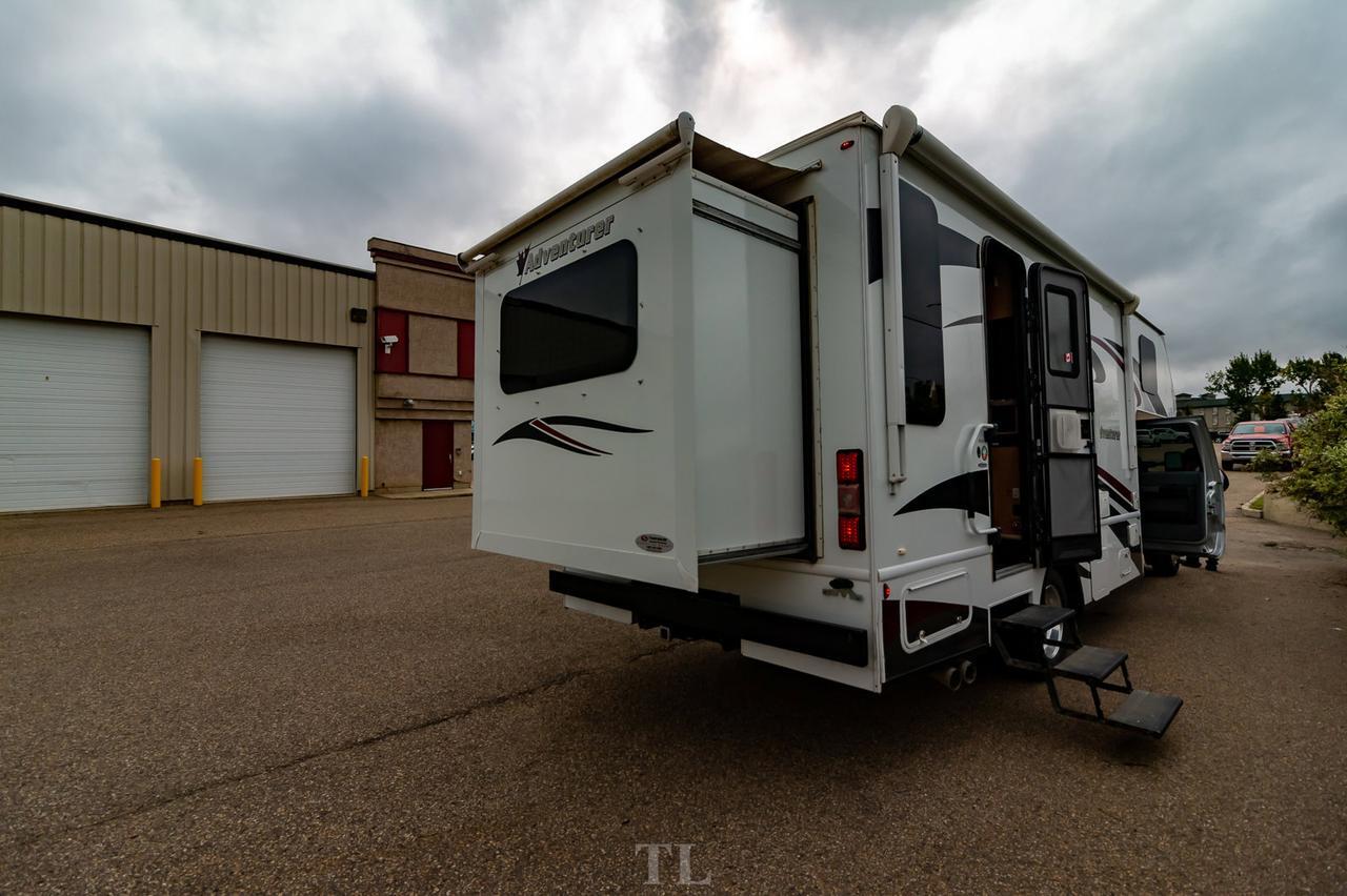 2014 Ford F-450 4x4 Crew Cab 29SD Quad Adventurer Diesel Red Deer AB