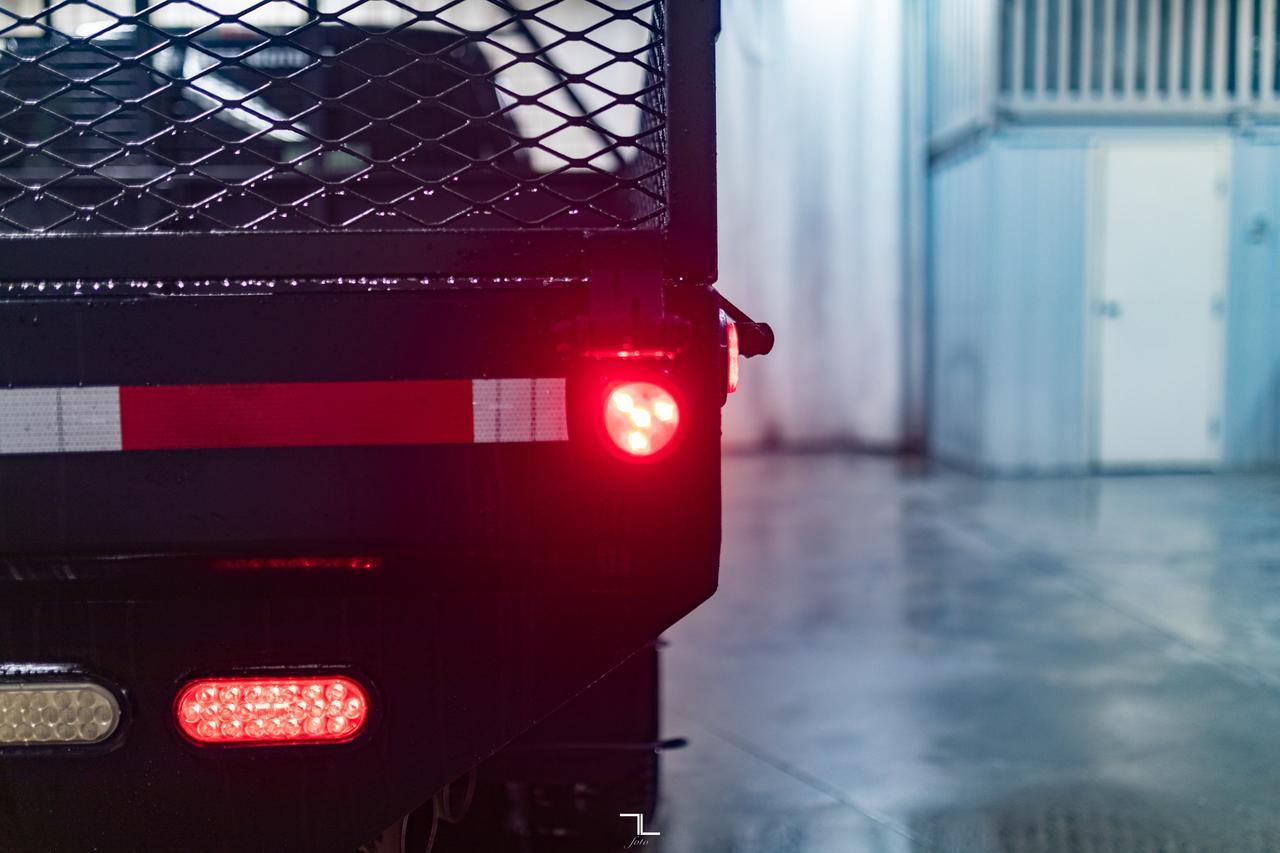 2014 Ford F-450 4x4 Crew Cab XLT Dually Deck Diesel Red Deer AB