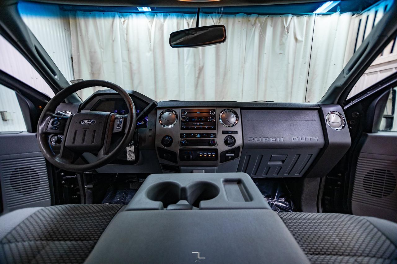 2014 Ford F-450 4x4 Crew Cab XLT Dually Deck Diesel Red Deer AB