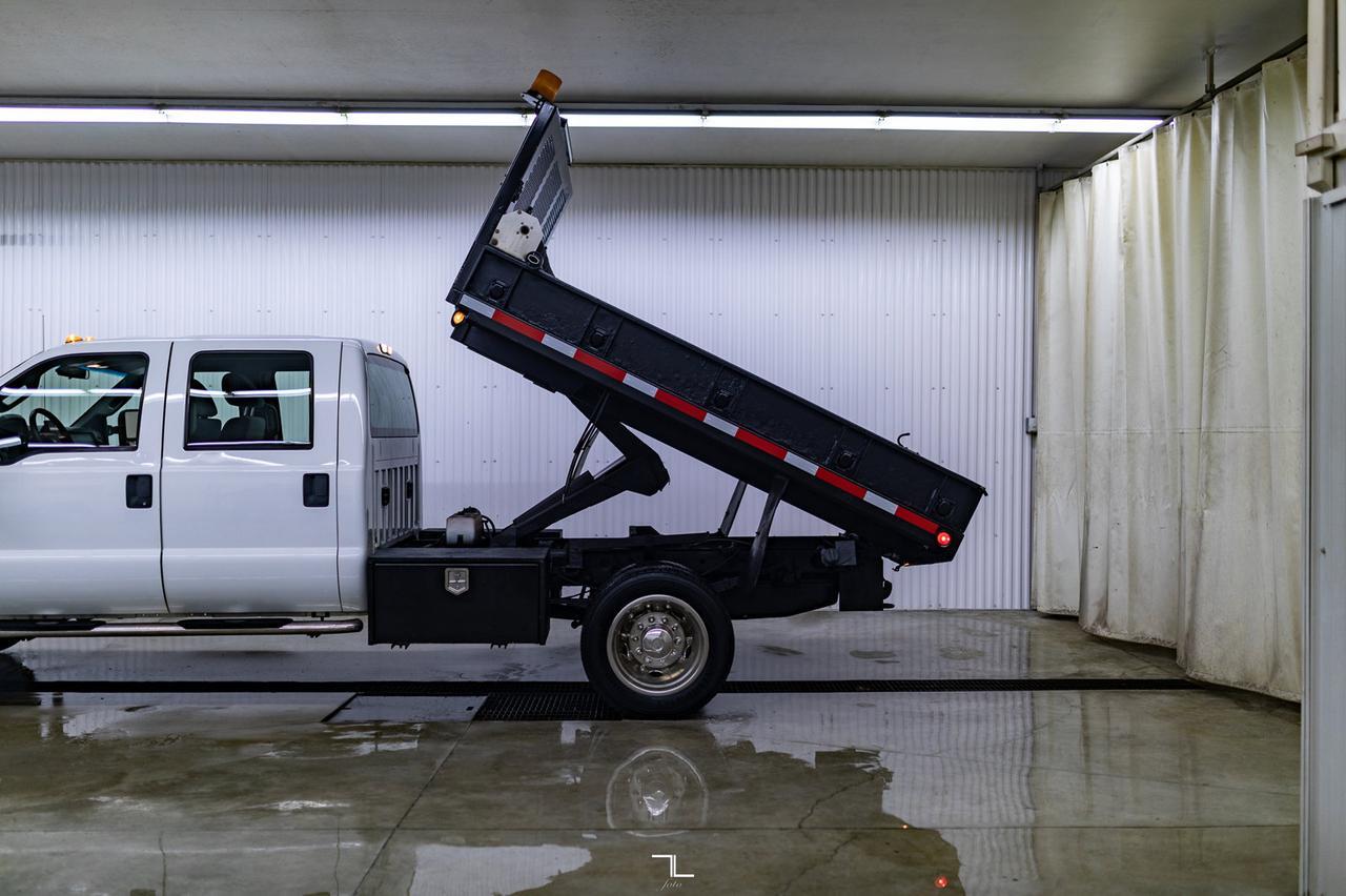 2014 Ford F-550 4x2 Crew Cab XL Dump Box Red Deer AB