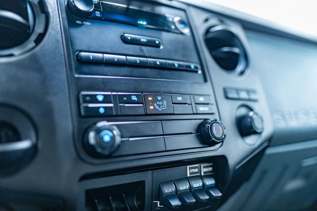 2014 Ford F-550 4x2 Crew Cab XL Dump Box Red Deer AB