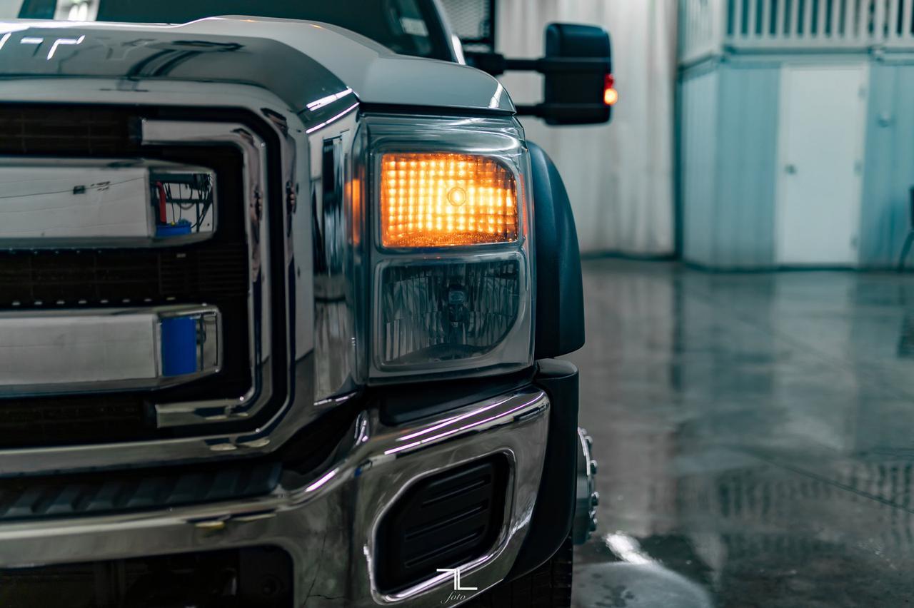 2014 Ford F-550 4x4 Crew Cab XLT Tilt Deck Diesel Red Deer AB