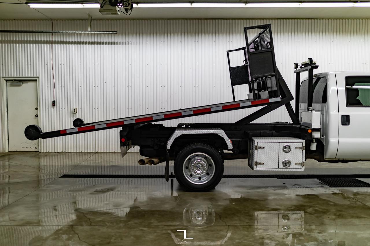 2014 Ford F-550 4x4 Crew Cab XLT Tilt Deck Diesel Red Deer AB