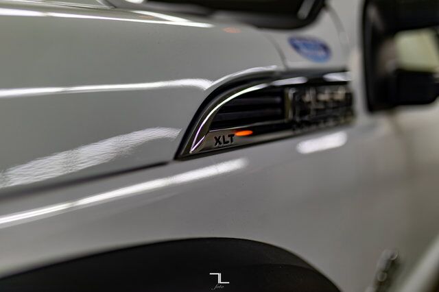 2014 Ford F-550 4x4 Crew Cab XLT Tilt Deck Diesel Red Deer AB