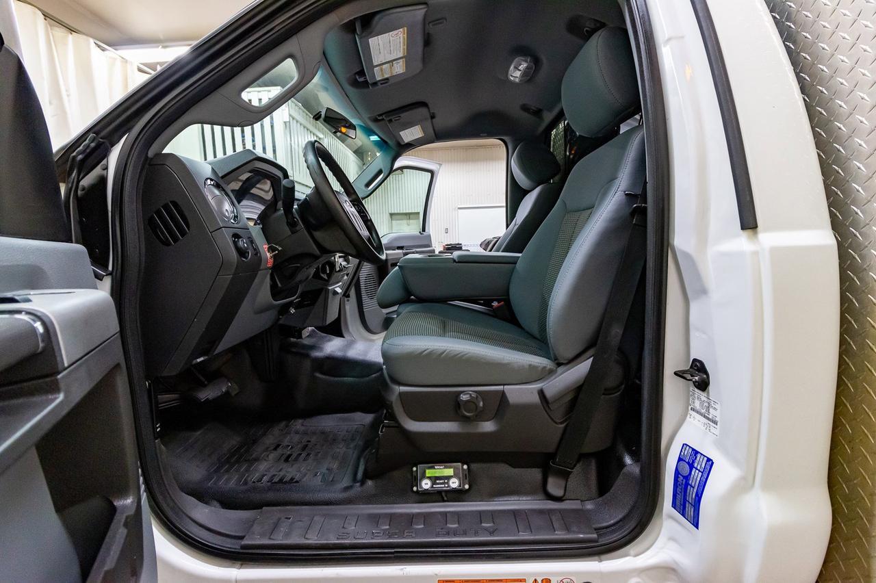 2014 Ford F-550 4x4 Reg Cab XLT Picker Red Deer AB