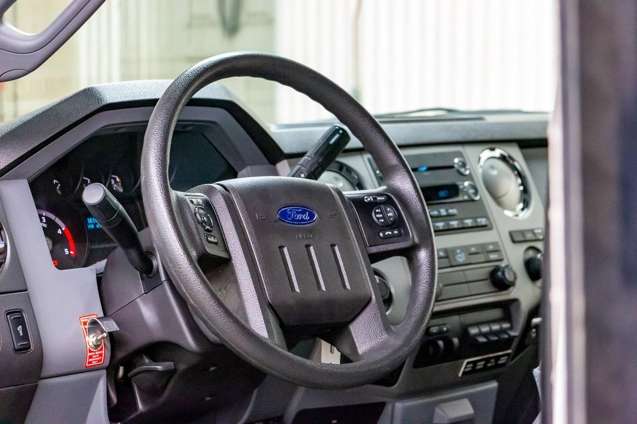 2014 Ford F-550 4x4 Reg Cab XLT Picker Red Deer AB