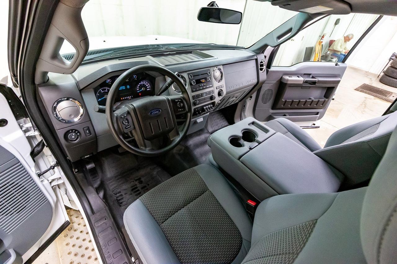 2014 Ford F-550 4x4 Reg Cab XLT Picker Red Deer AB