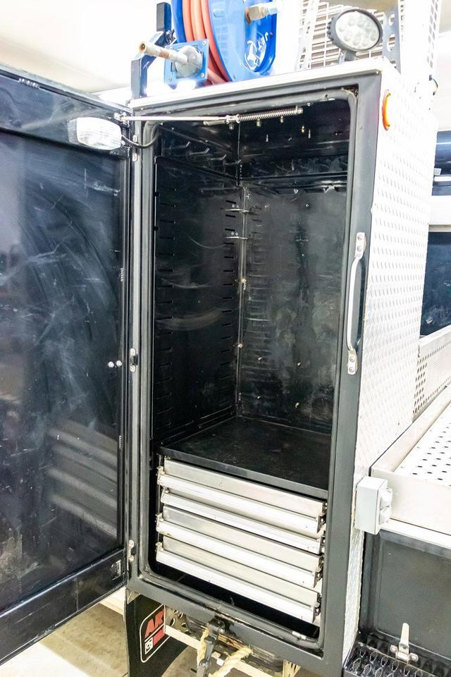 2014 Ford F-550 4x4 Reg Cab XLT Picker Red Deer AB