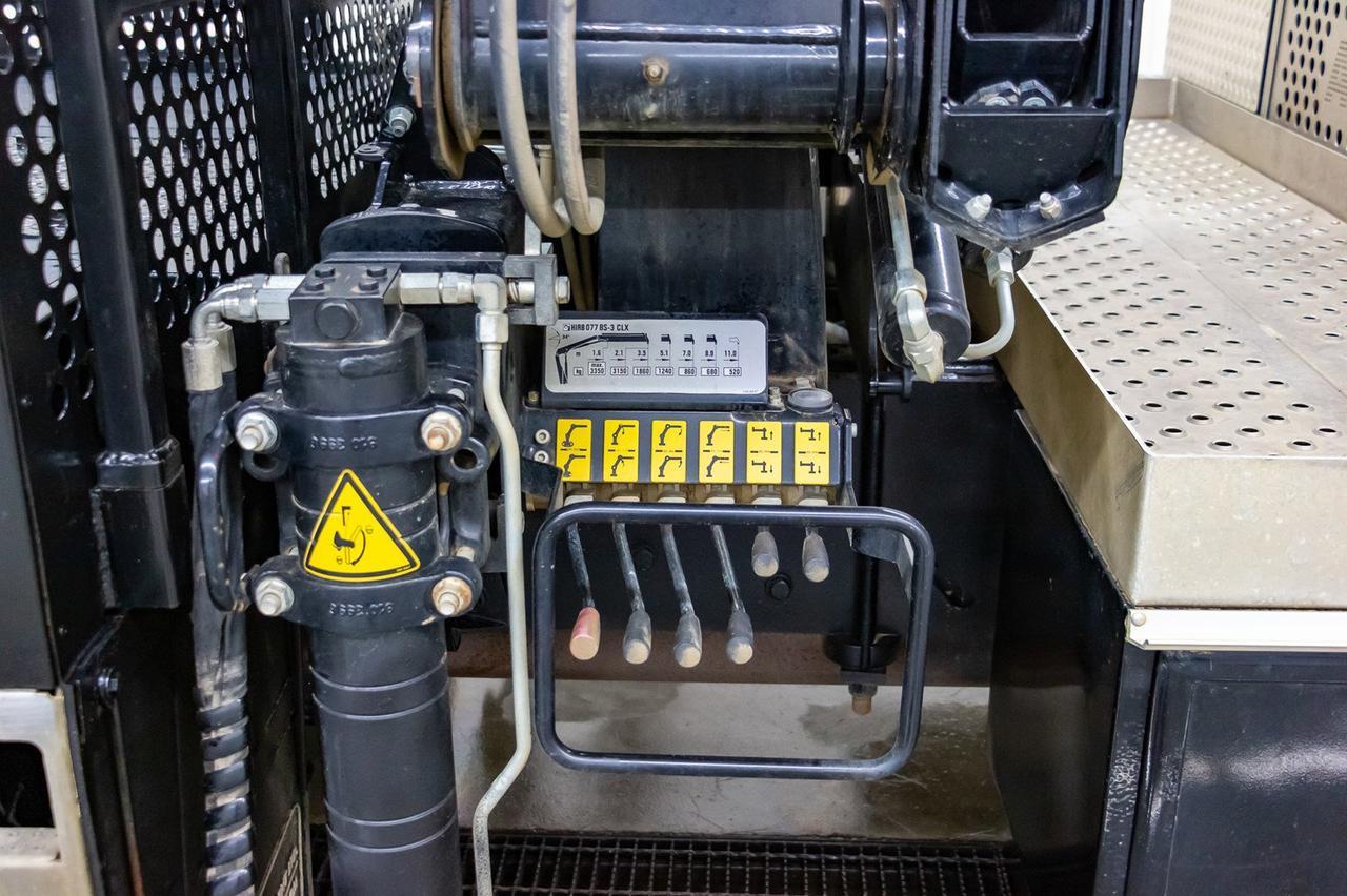 2014 Ford F-550 4x4 Reg Cab XLT Picker Red Deer AB