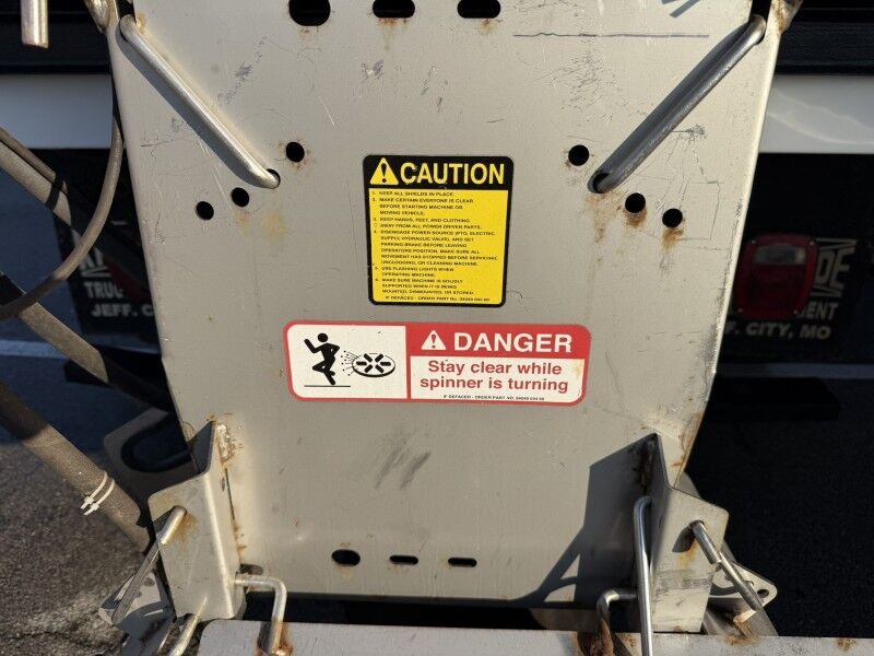 2014 Ford F-550 4x4 V10 Dumpbed w/ Spreader & Plow XL Collinsville OK