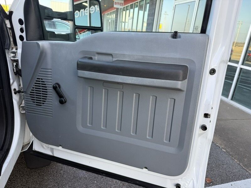 2014 Ford F-550 4x4 V10 Dumpbed w/ Spreader & Plow XL Collinsville OK