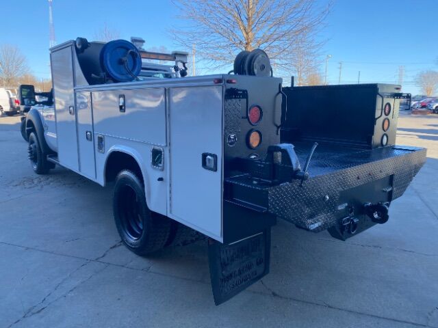 2014 Ford F-550 Chassis XL