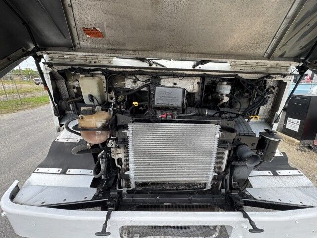 2014 Ford F-59 P1000 18' Step Van Henrico VA