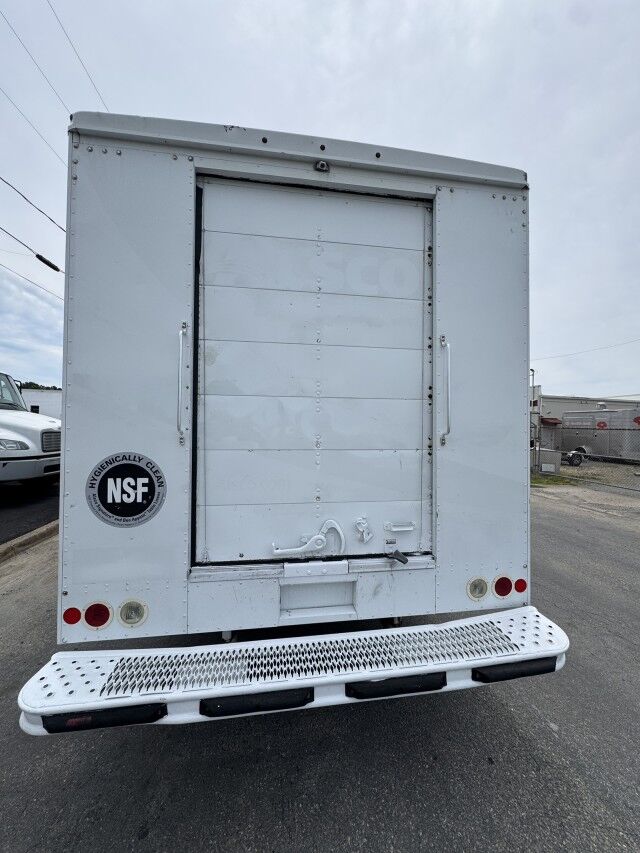 2014 Ford F-59 P1000 18' Step Van Henrico VA