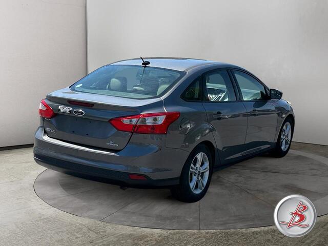2014 Ford Focus SE photo 7