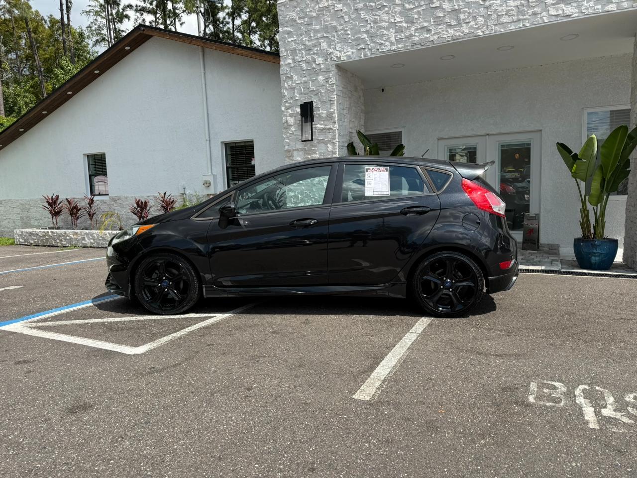 2014 Ford Fiesta 5dr HB ST