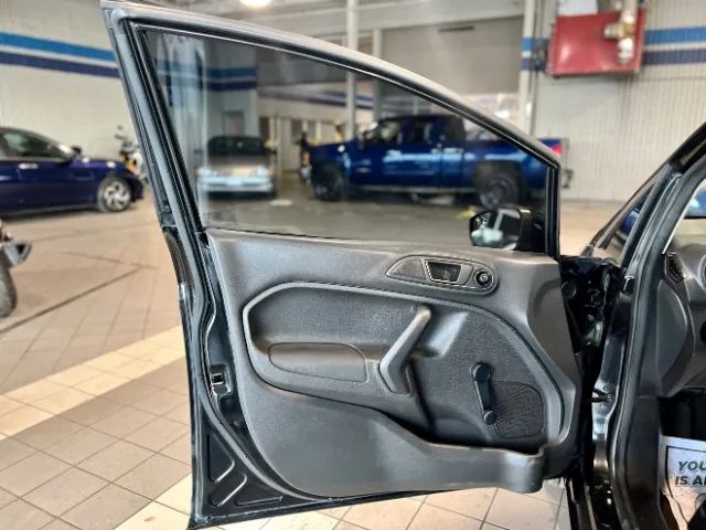 2014 Ford Fiesta S Sedan 4D Cincinnati OH