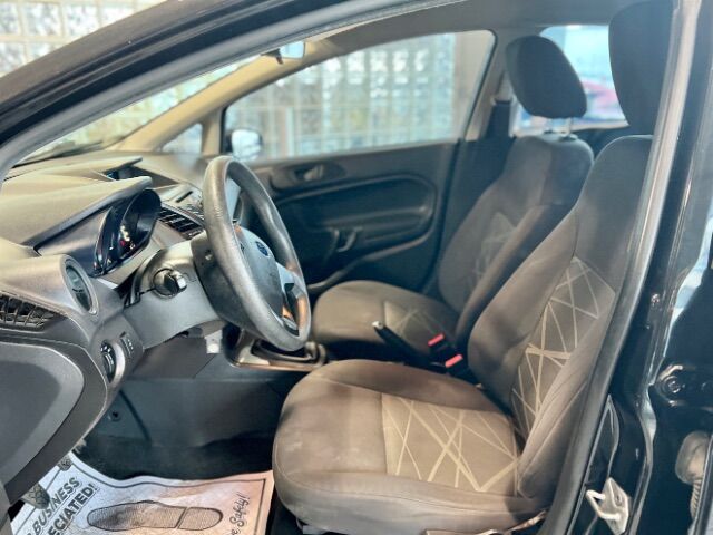 2014 Ford Fiesta S Sedan Cincinnati OH