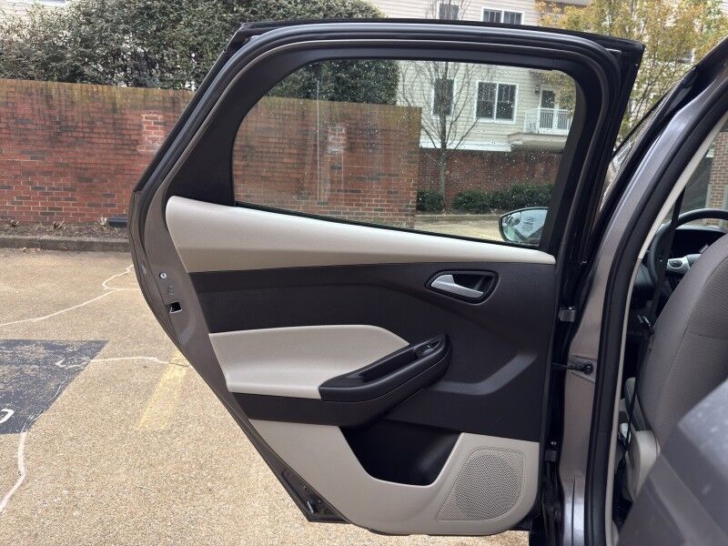 2014 Ford Focus SE Arlington VA
