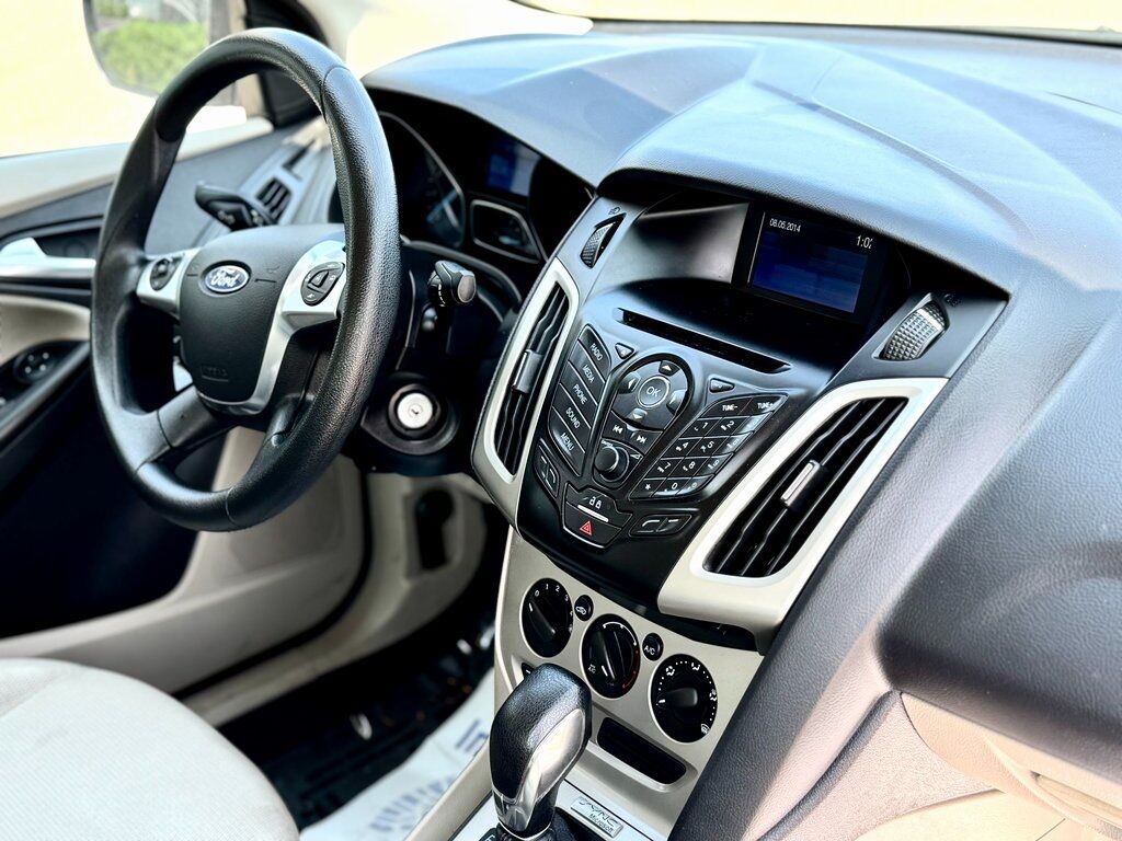 2014 Ford Focus SE Elmhurst IL
