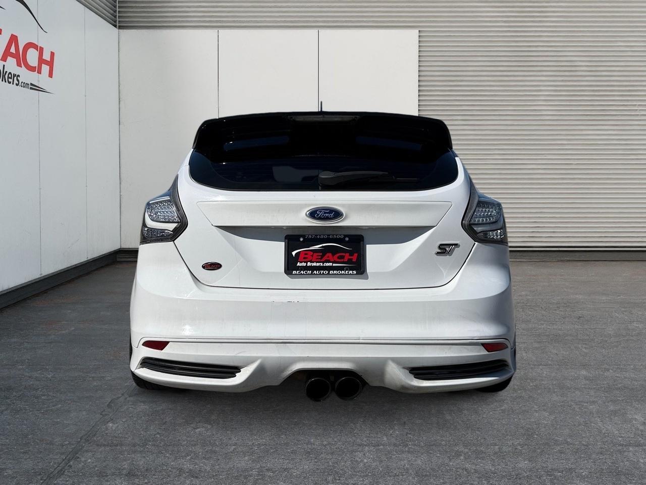 2014 Ford Focus ST, KEYLESS ENTRY, PUSH BUTTON START, POWER MIRRORS, ALL WEATHER FLOOR MATS, USB, AUX, BLUETOOTH, BLACK WHEELS, REAR SPOILER, LEATHER WRAPPED STEERING WHEEL, COMPACT BUT SPACIOUS - A CAR THAT FITS YOUR LIFE AND YOUR BUDGET! Norfolk VA