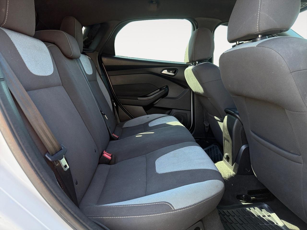 2014 Ford Focus ST, KEYLESS ENTRY, PUSH BUTTON START, POWER MIRRORS, ALL WEATHER FLOOR MATS, USB, AUX, BLUETOOTH, BLACK WHEELS, REAR SPOILER, LEATHER WRAPPED STEERING WHEEL, COMPACT BUT SPACIOUS - A CAR THAT FITS YOUR LIFE AND YOUR BUDGET! Norfolk VA