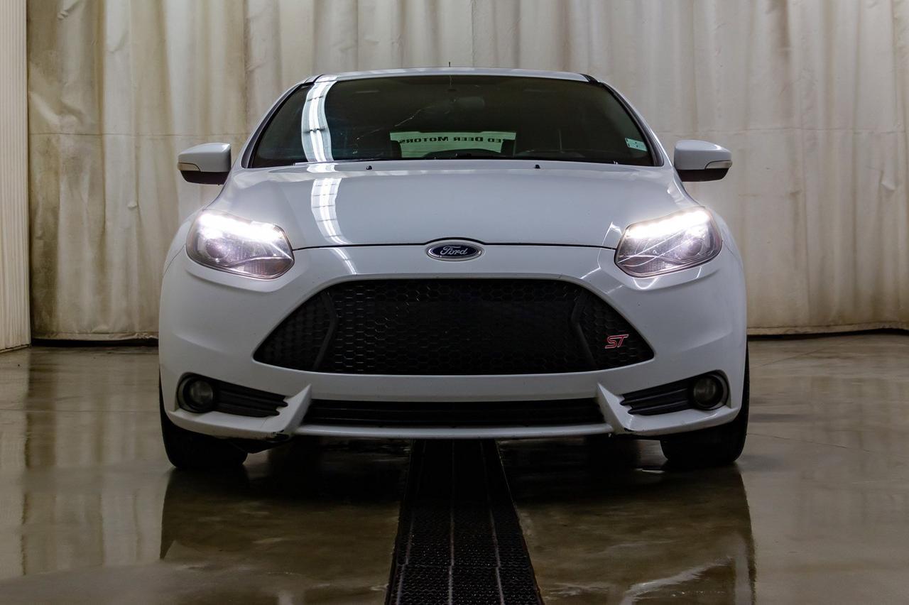 2014 Ford Focus ST Manual Leather Roof Nav Red Deer AB