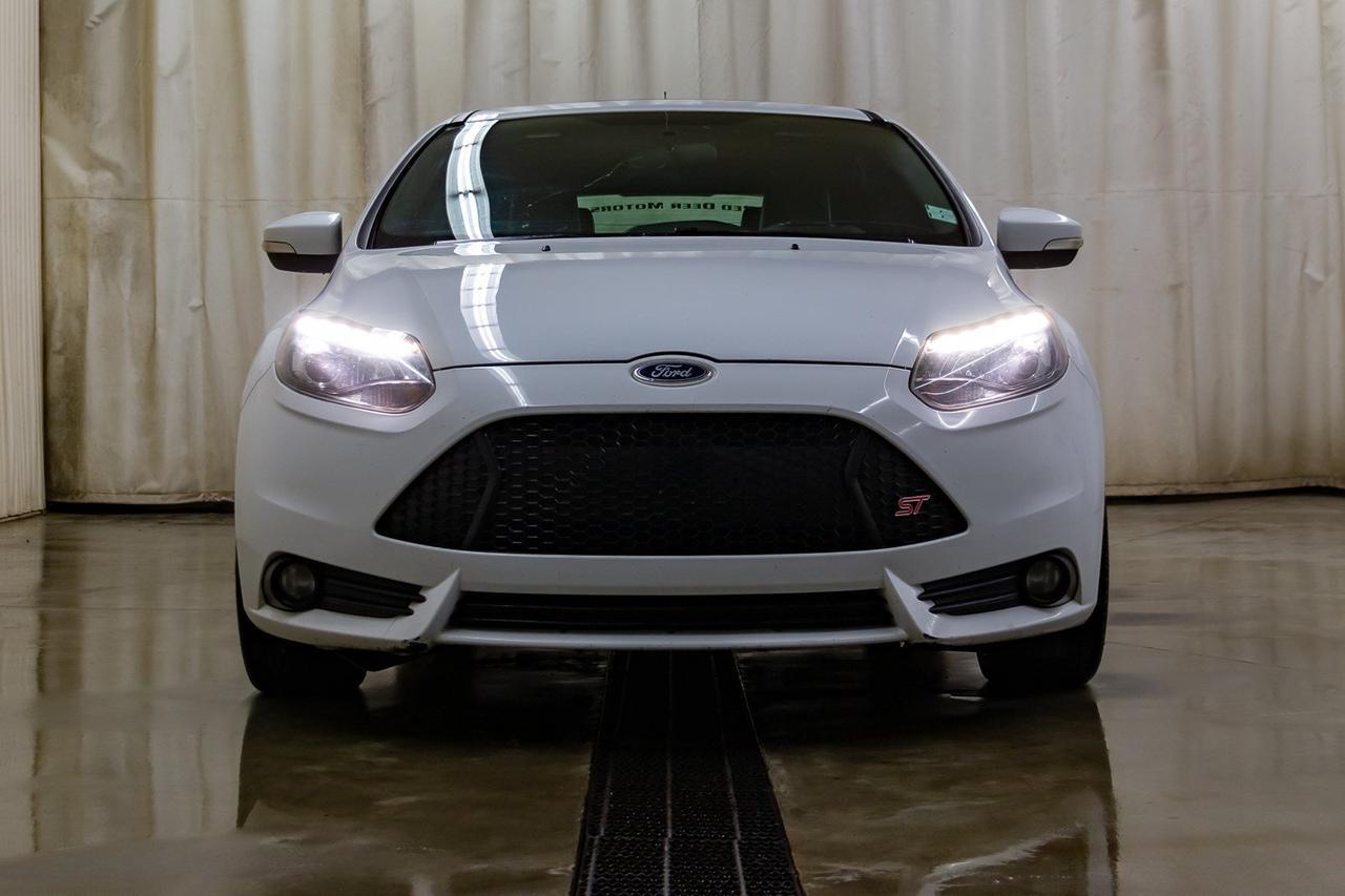 2014 Ford Focus ST Manual Leather Roof Nav Red Deer AB
