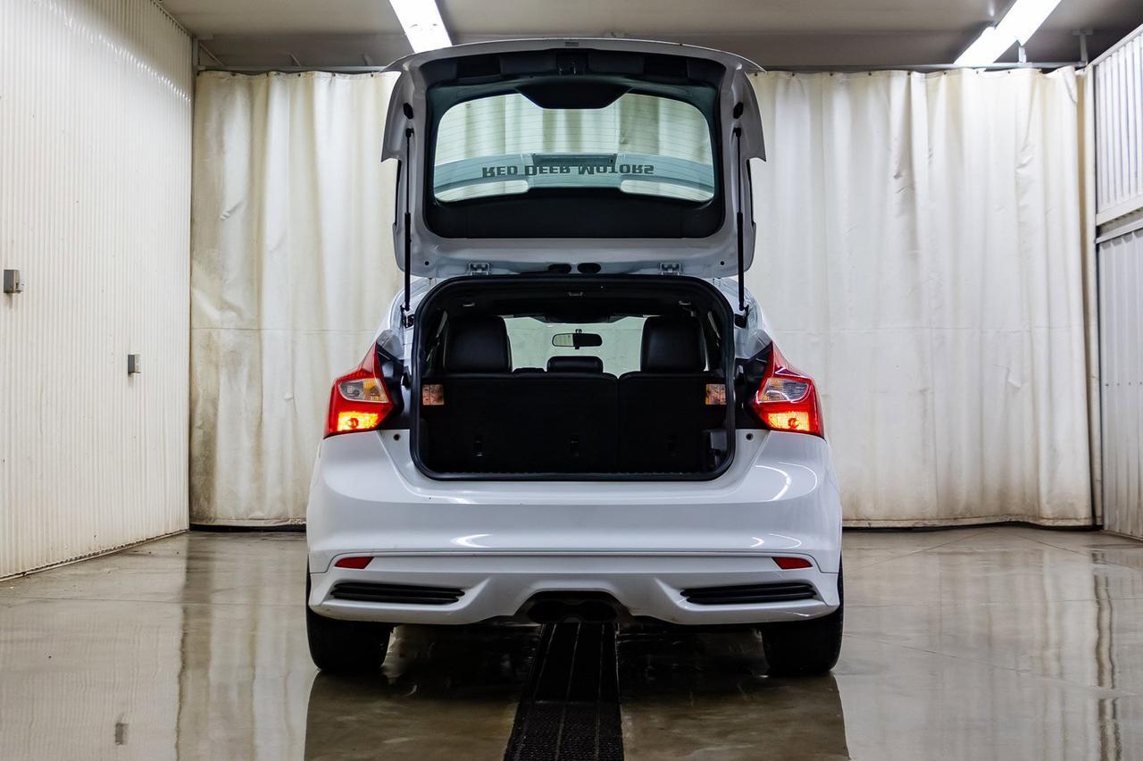 2014 Ford Focus ST Manual Leather Roof Nav Red Deer AB