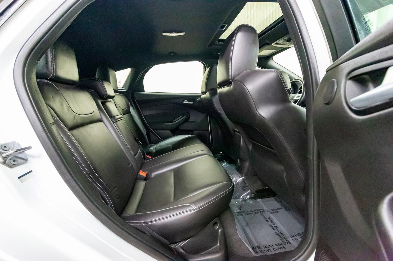 2014 Ford Focus ST Manual Leather Roof Nav Red Deer AB