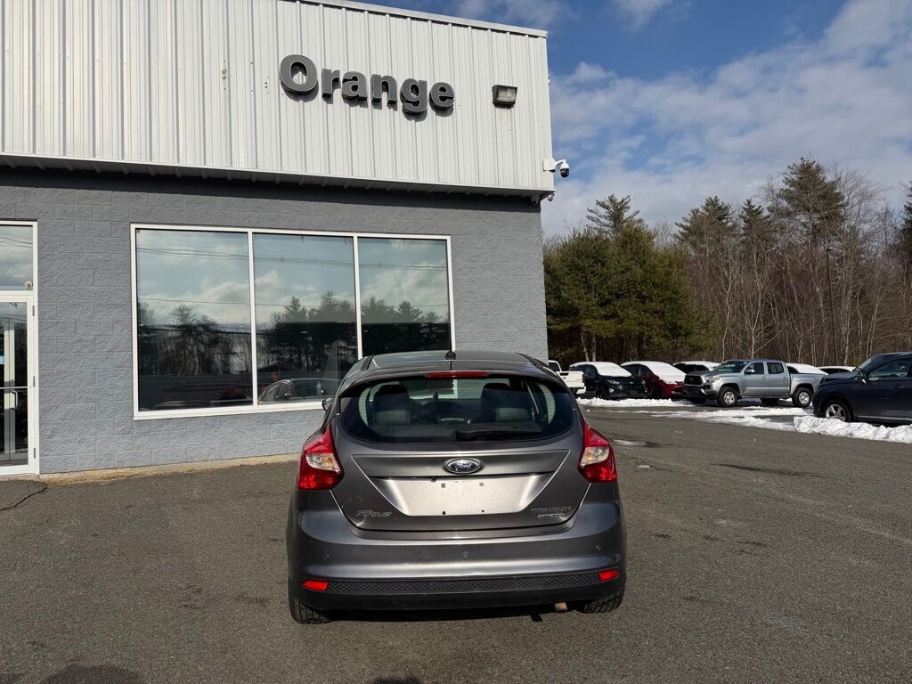 2014 Ford Focus Titanium Orange MA