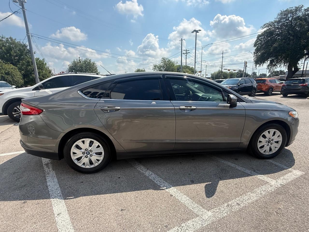 2014 Ford Fusion S Austin TX