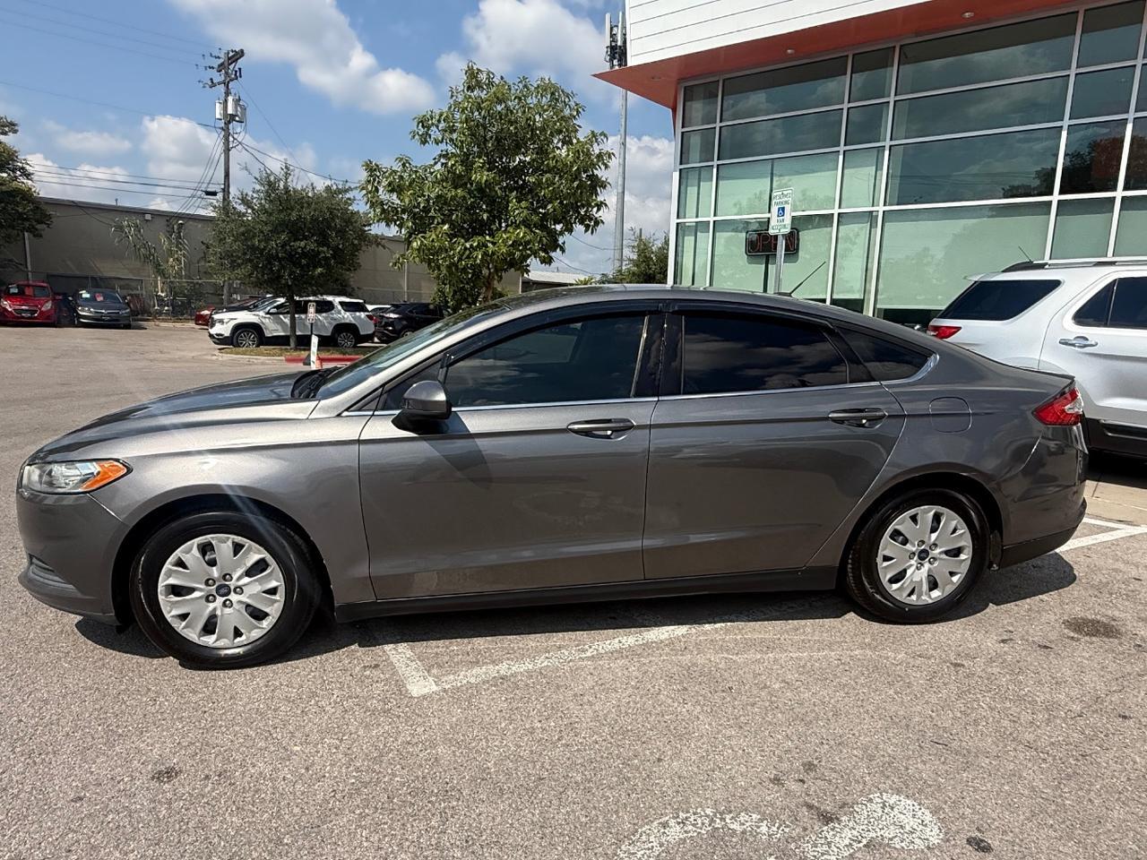 2014 Ford Fusion S Austin TX