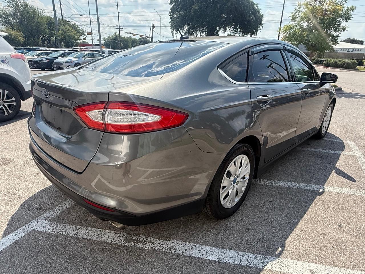 2014 Ford Fusion S Austin TX