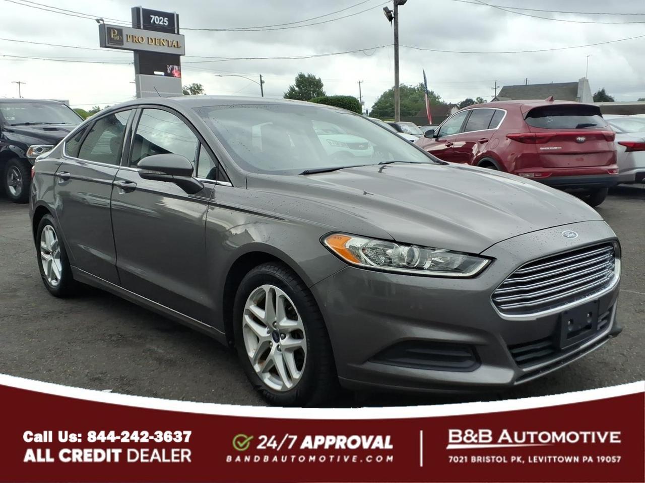2014 Ford Fusion SE
