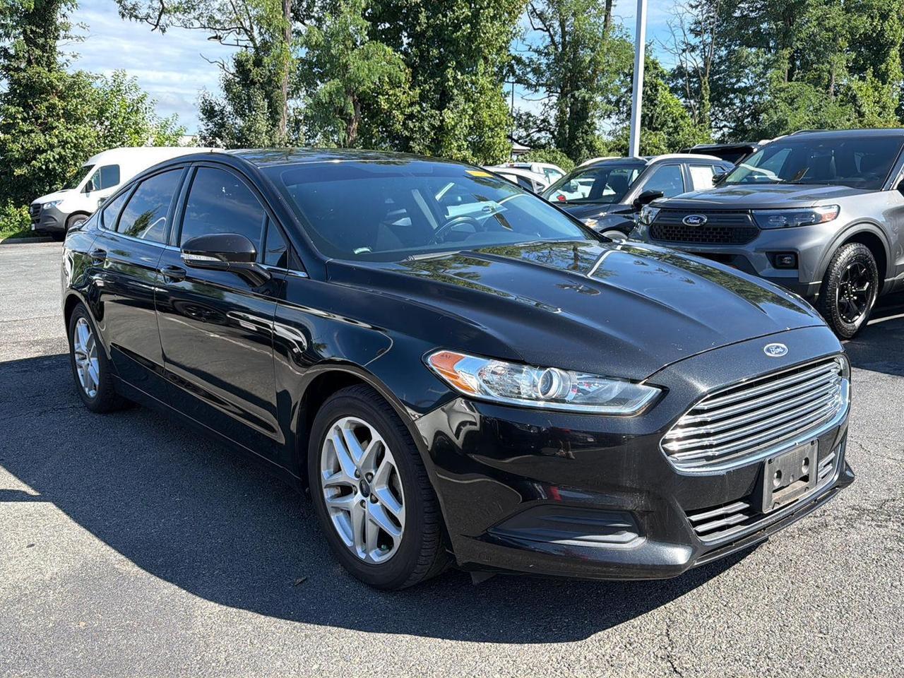 2014 Ford Fusion SE