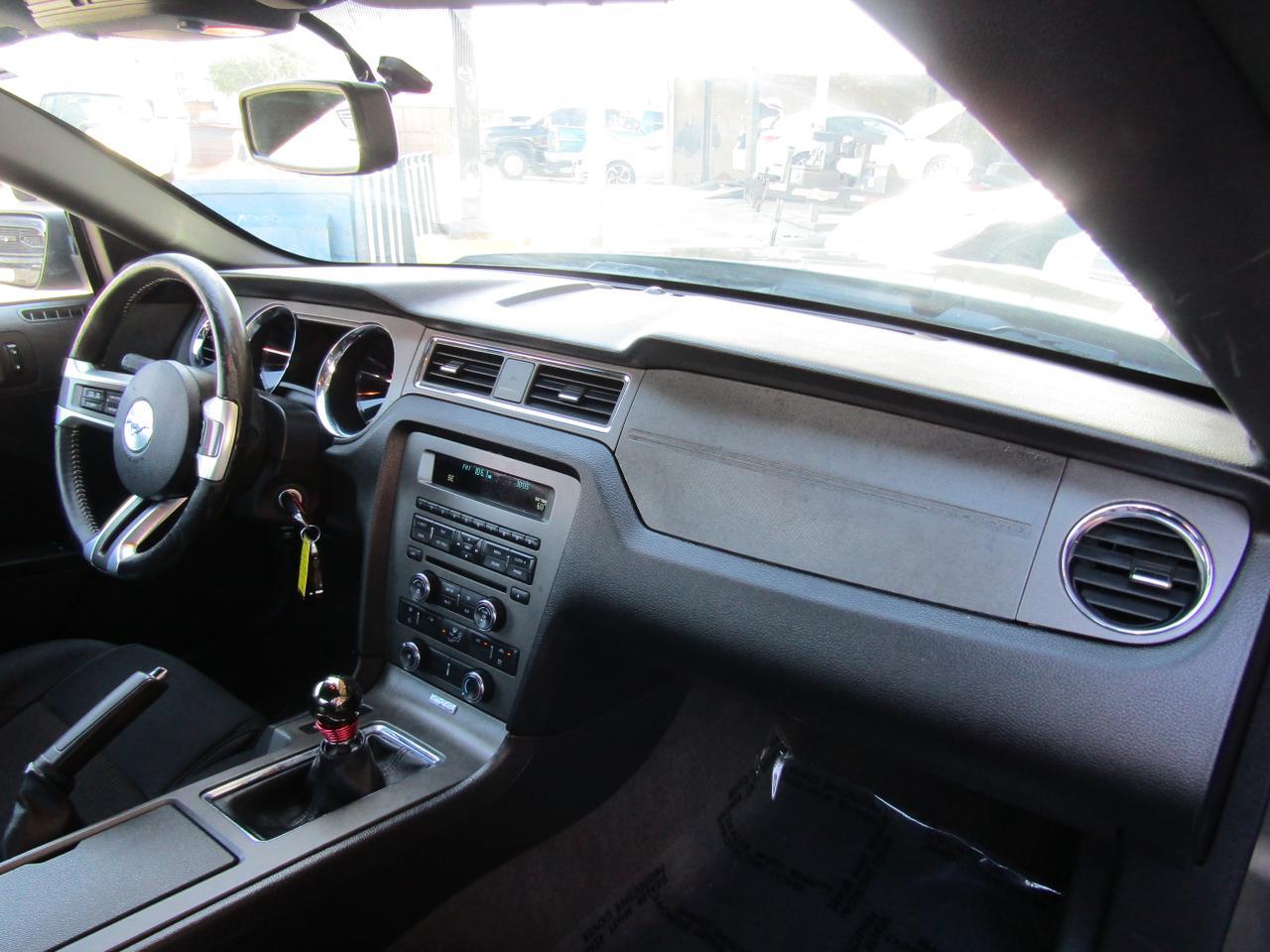 2014 Ford Mustang 2dr Cpe V6 Grand Prairie TX