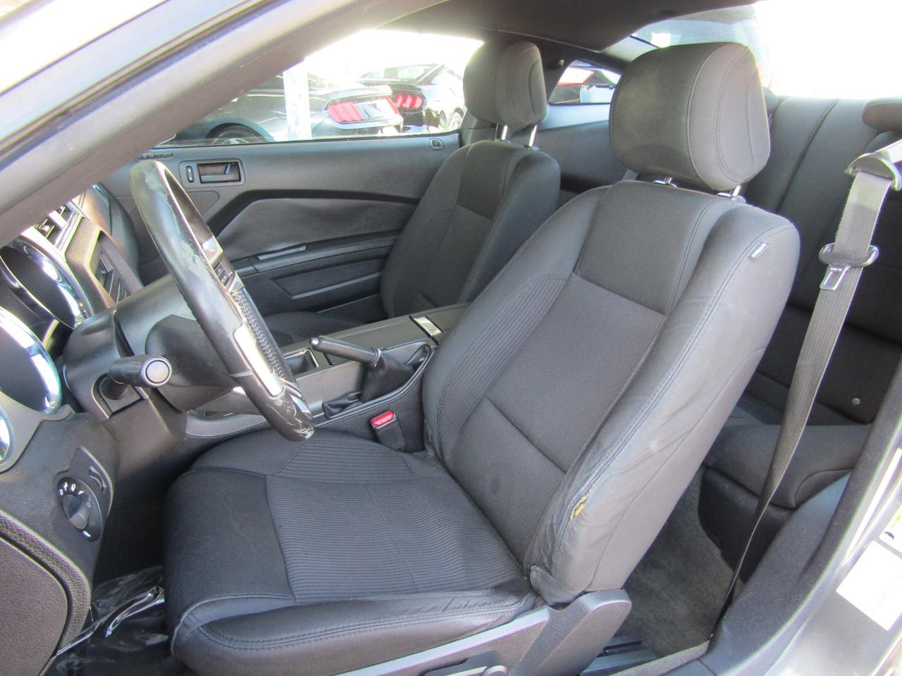 2014 Ford Mustang 2dr Cpe V6 Grand Prairie TX