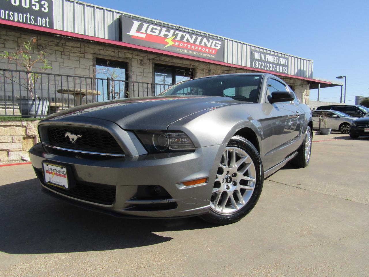 2014 Ford Mustang 2dr Cpe V6