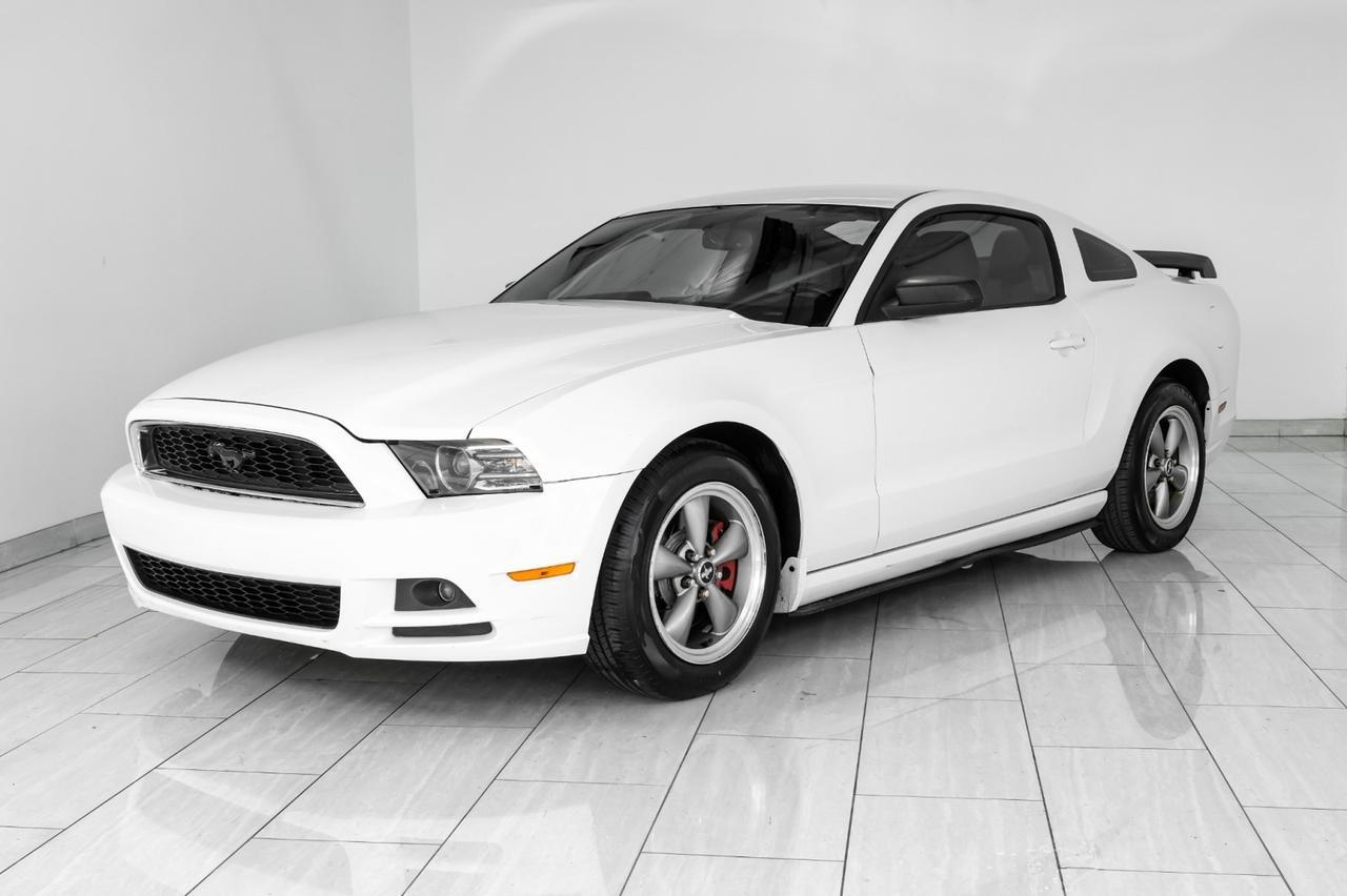 2014 Ford Mustang AUTOMATIC TECH PACKAGE BLUETOOTH POWER DRIVER SEAT CRUISE CONTRO Carrollton TX