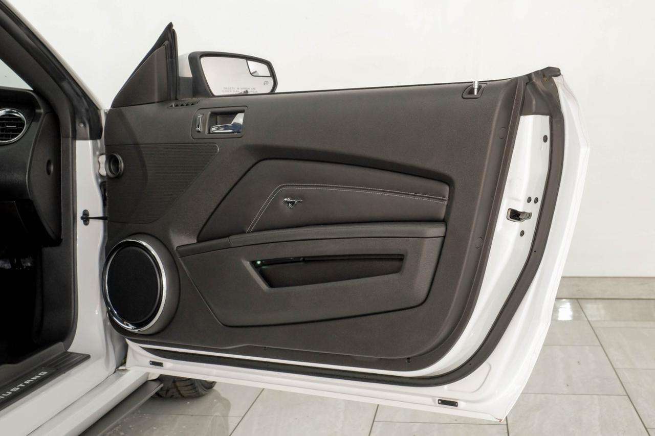 2014 Ford Mustang GT PREMIUM CALIFORNIA SPECIAL PKG NAVIGATION GLASS ROOF LEATHER Carrollton TX