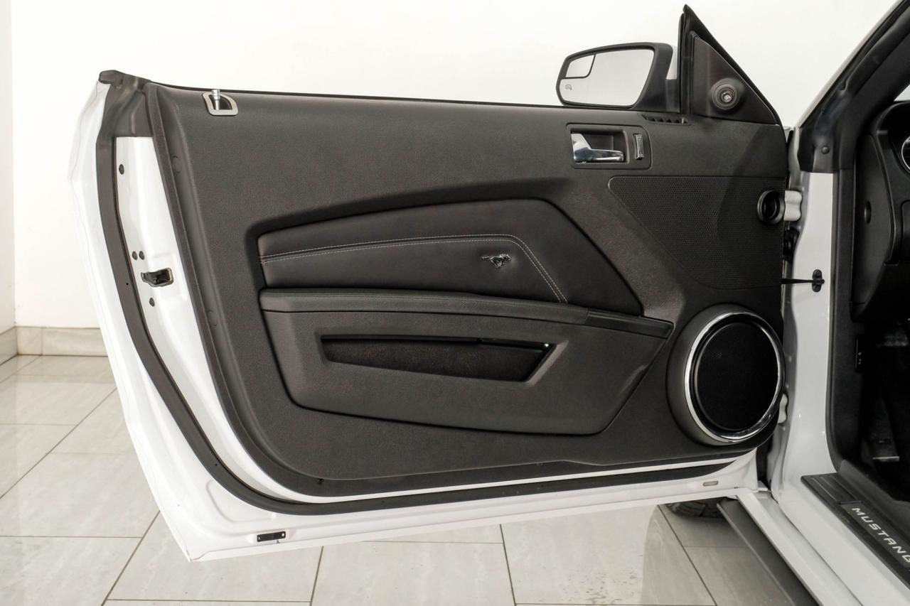 2014 Ford Mustang GT PREMIUM CALIFORNIA SPECIAL PKG NAVIGATION GLASS ROOF LEATHER Carrollton TX