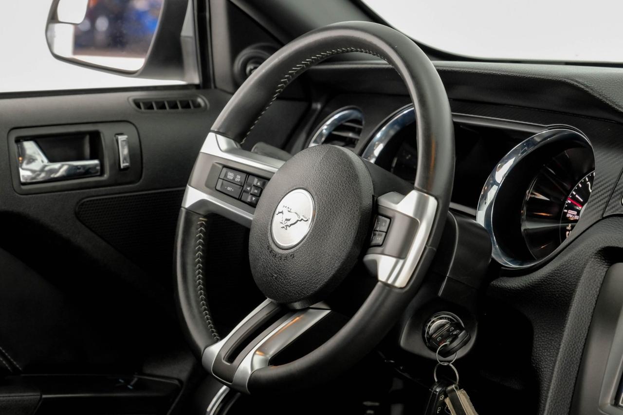 2014 Ford Mustang GT PREMIUM CALIFORNIA SPECIAL PKG NAVIGATION GLASS ROOF LEATHER Carrollton TX