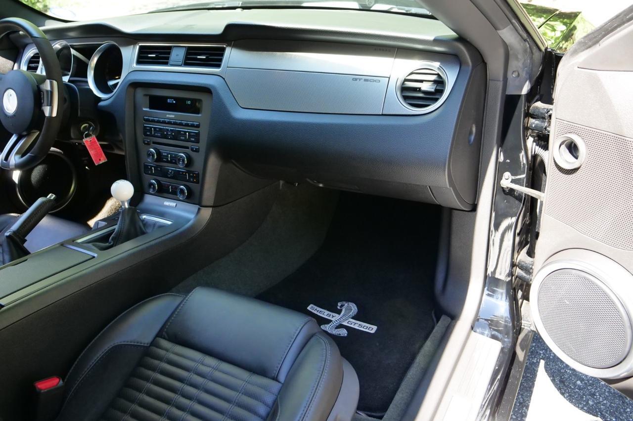 2014 Ford Mustang Shelby GT500 / Supercharged V8 / Manual / Heated Seats! Lincolnton NC