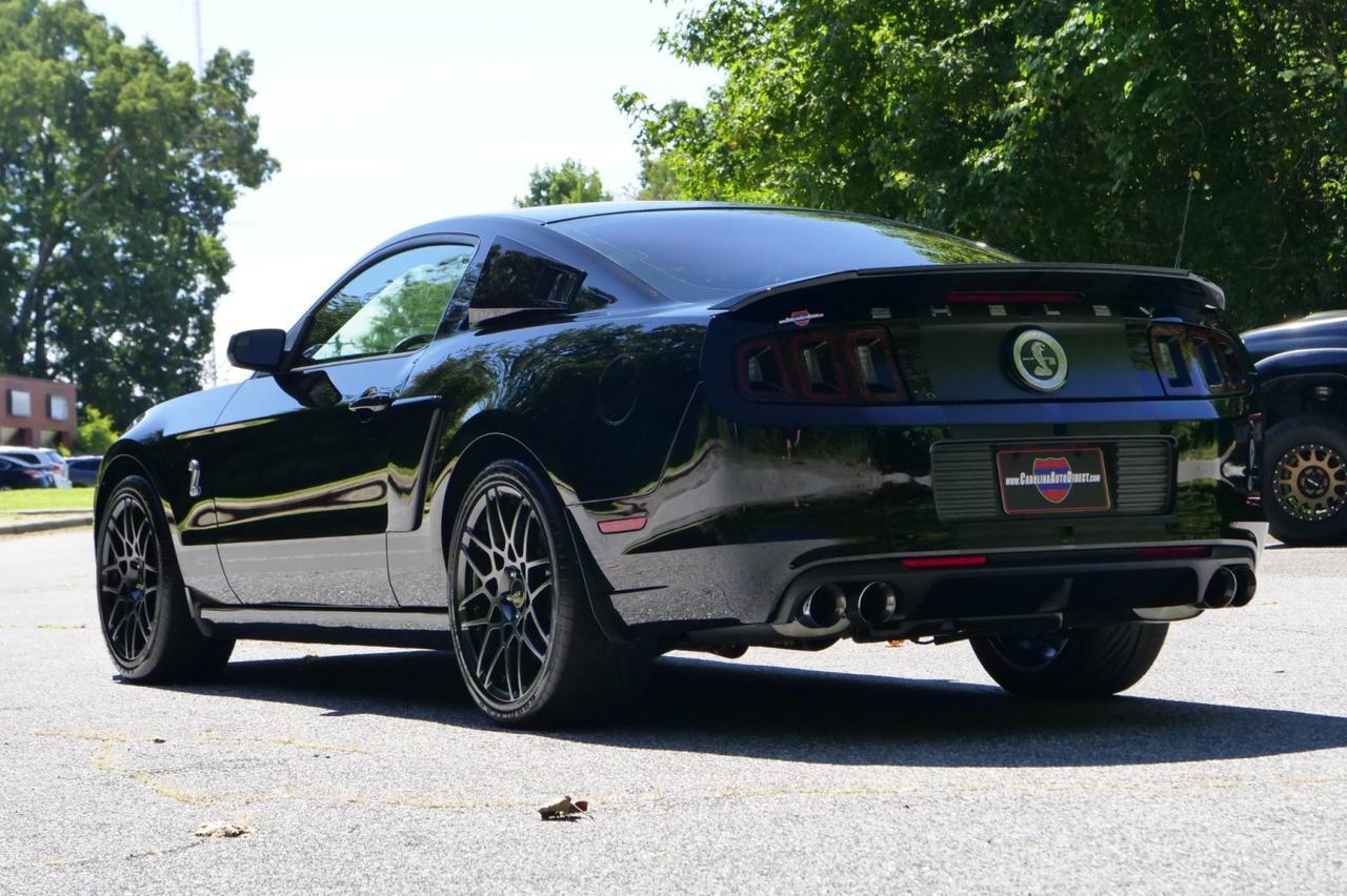 2014 Ford Mustang Shelby GT500 / Supercharged V8 / Manual / Heated Seats! Lincolnton NC
