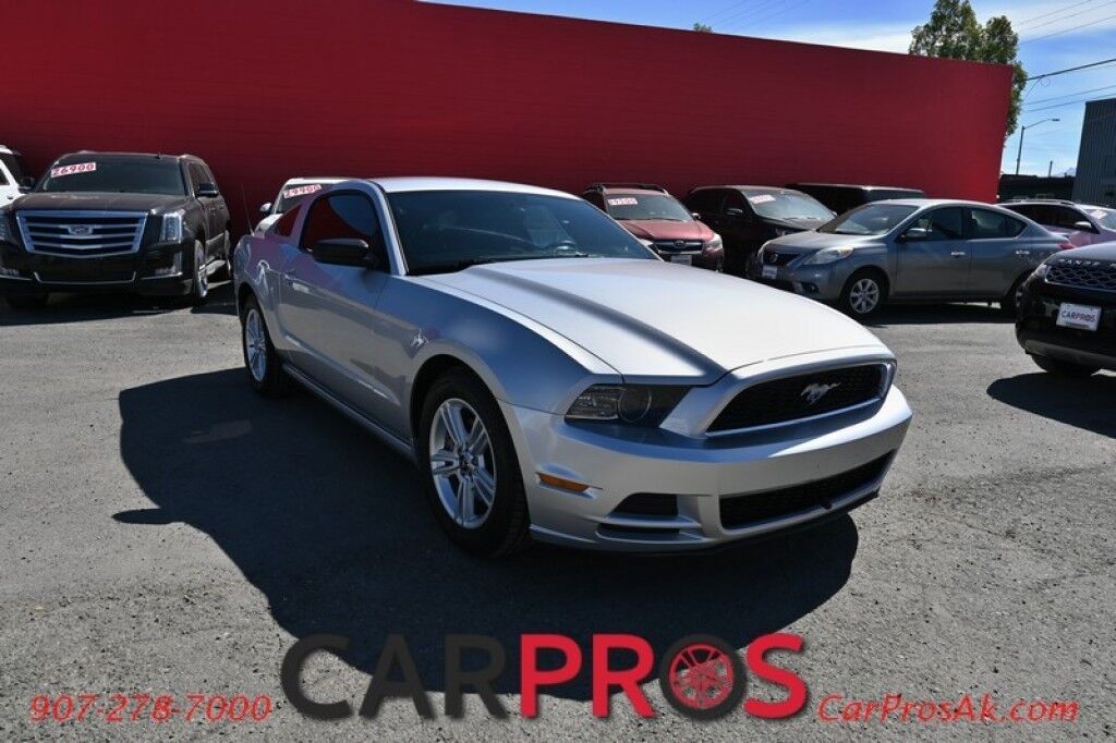 2014 Ford Mustang V6's photo