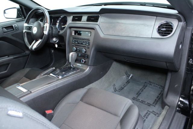 2014 Ford Mustang V6 Chantilly VA